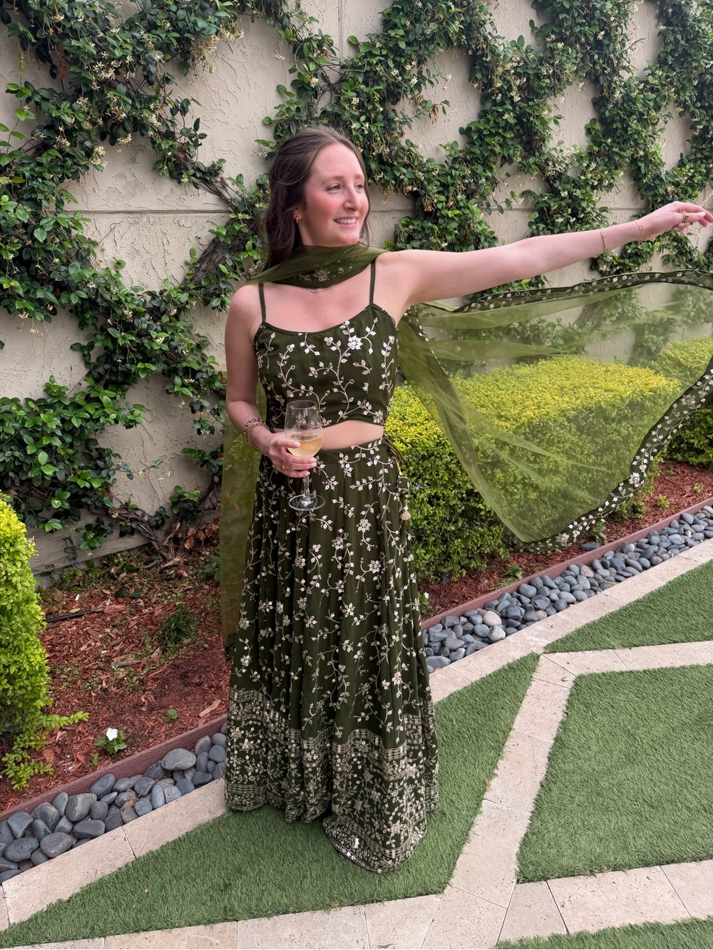 Mehendi Green Lehenga Choli - Picture 8 of 9